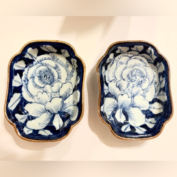 2 Japanese Kutani Ware Porcelain Bowls Hand Painted Blue & White Floral Design - Picture 8 of 8